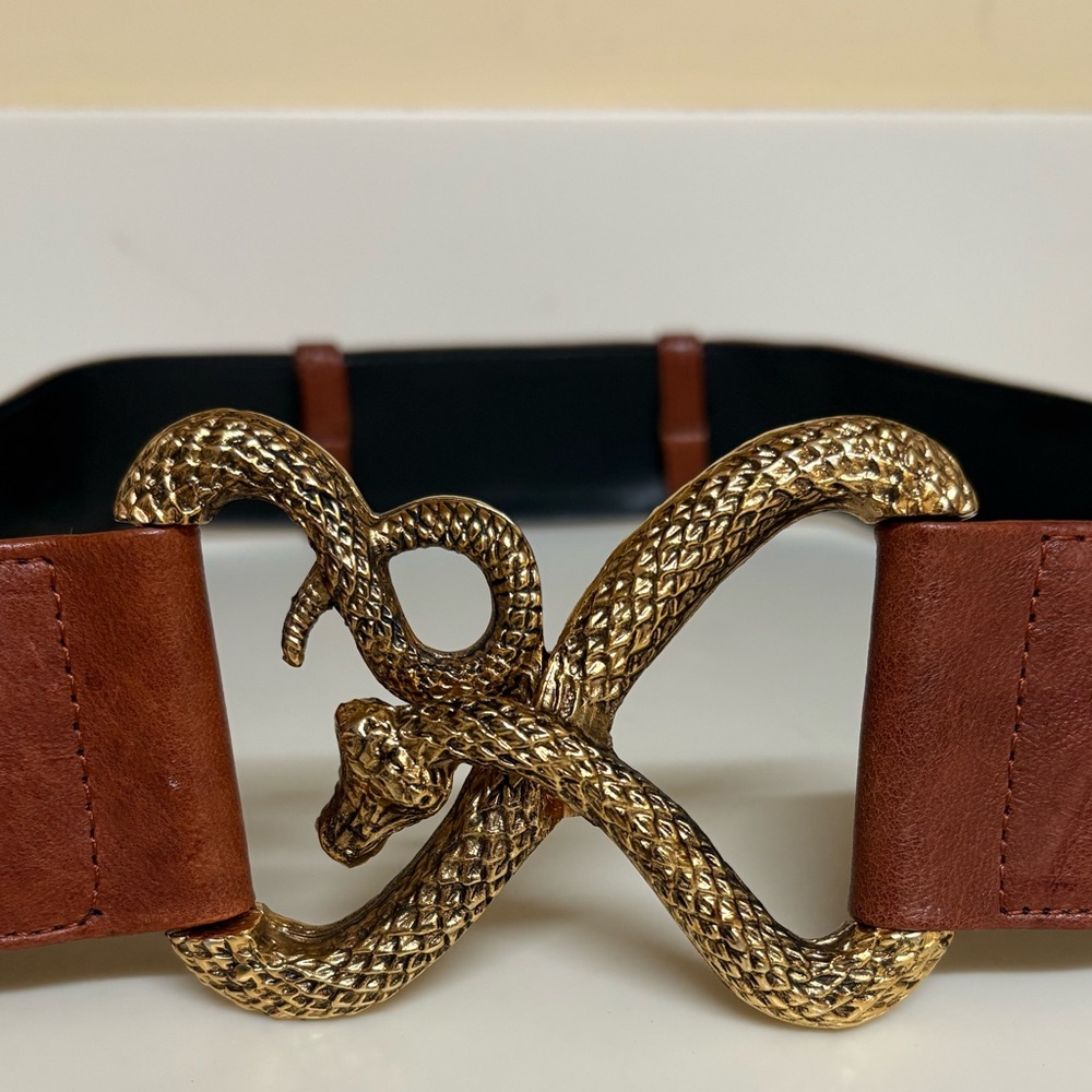 Chic Brown Belt with Gold Snake Buckle
